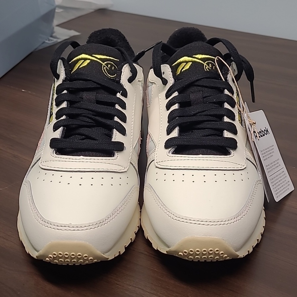 Reebok Size 7 Multicolour Classic Leather Smiley Unisex Running Shoe